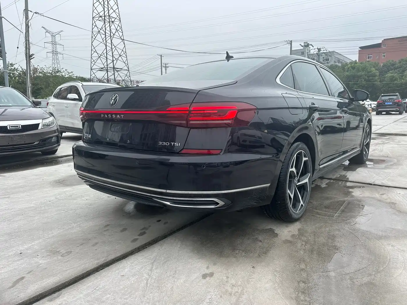 Фото 18 - Volkswagen Passat