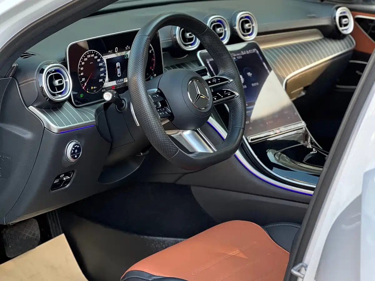 MERCEDES-BENZ C CLASS