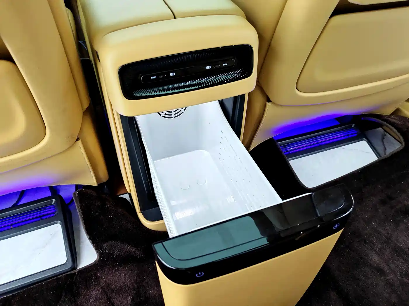 Voyah Dreamer 2025 2025 PHEV AWD Flagship Qian Kun Edition