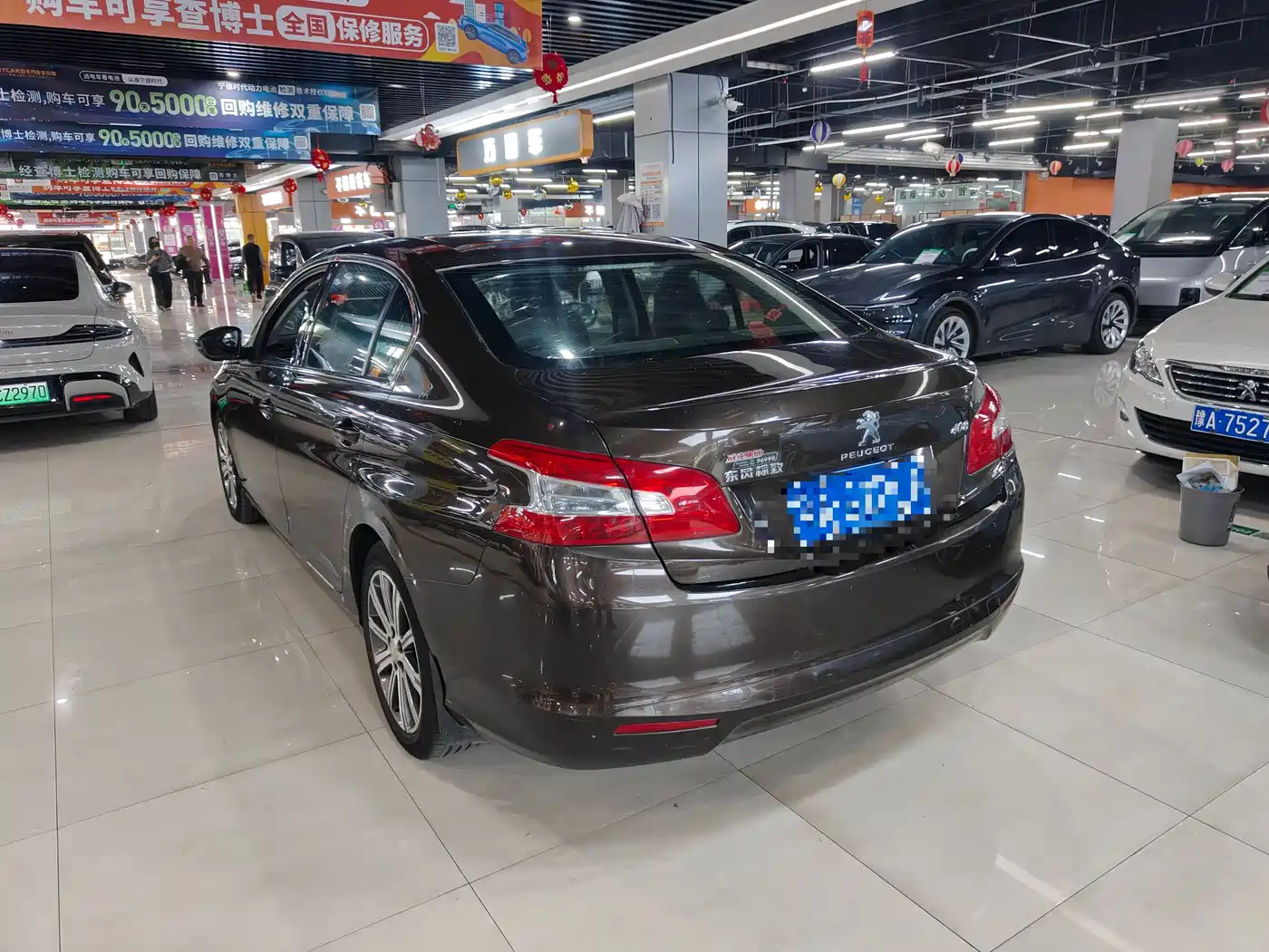 Peugeot 408 2014 1.8L Automatic Luxury Edition фото 9