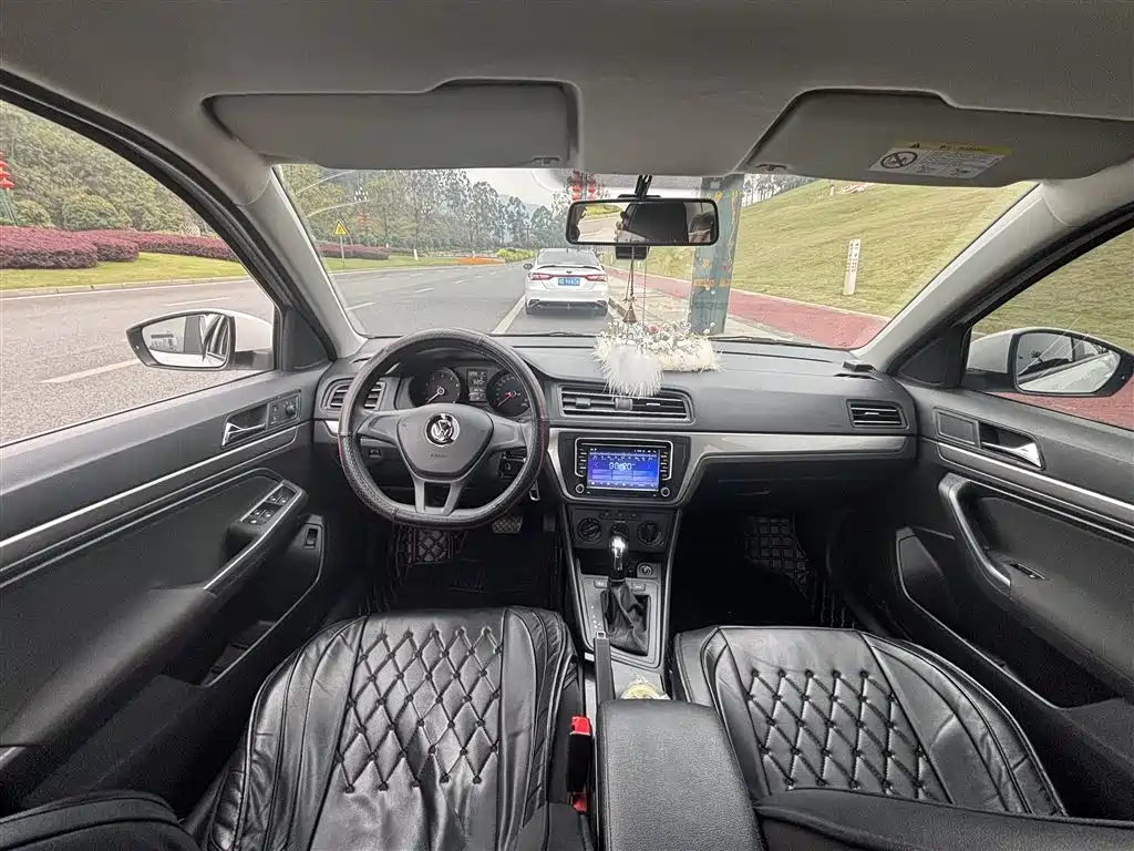 Volkswagen Lavida 2019 Lavida Start 1.5L Auto Trend (China VI) фото 19