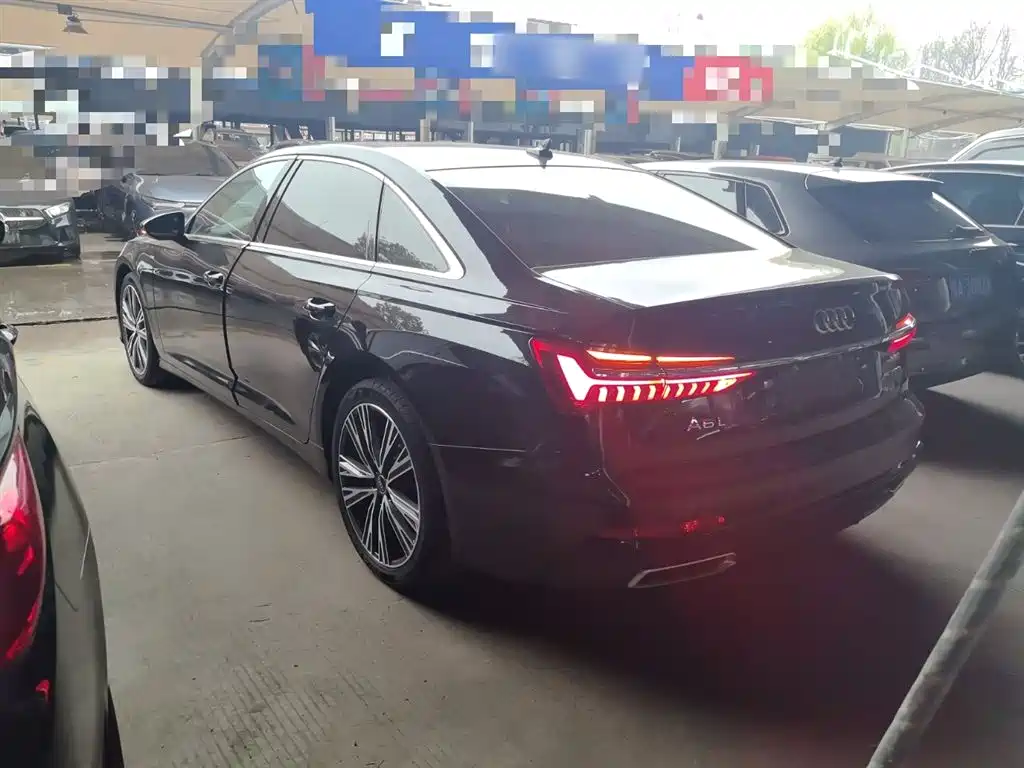 Audi A6L 2022 40 TFSI Luxury Dynamic фото 23