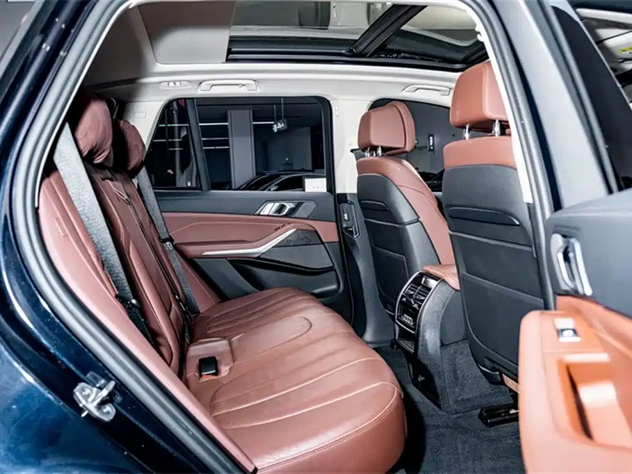 BMW X5 (Import) 2021 xDrive40i Exclusive M Sport Package фото 23