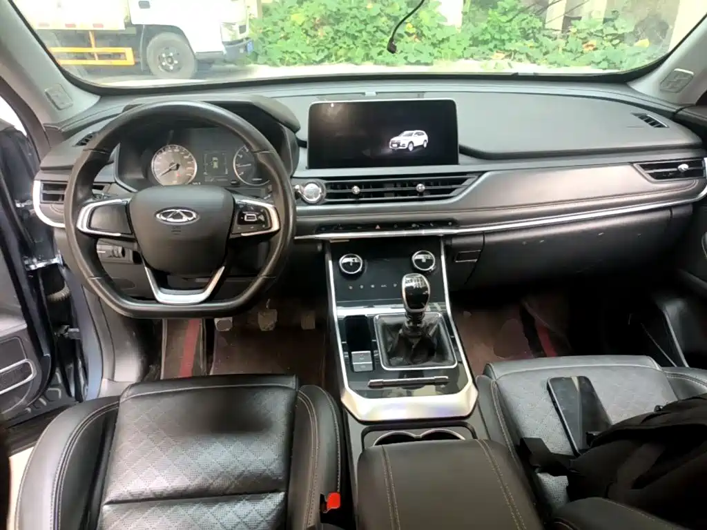 Фото 10 - Chery Tiggo 8