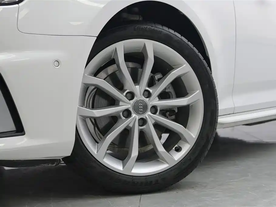 Audi A4L 2019 40 TFSI Fashion (China VI) фото 3