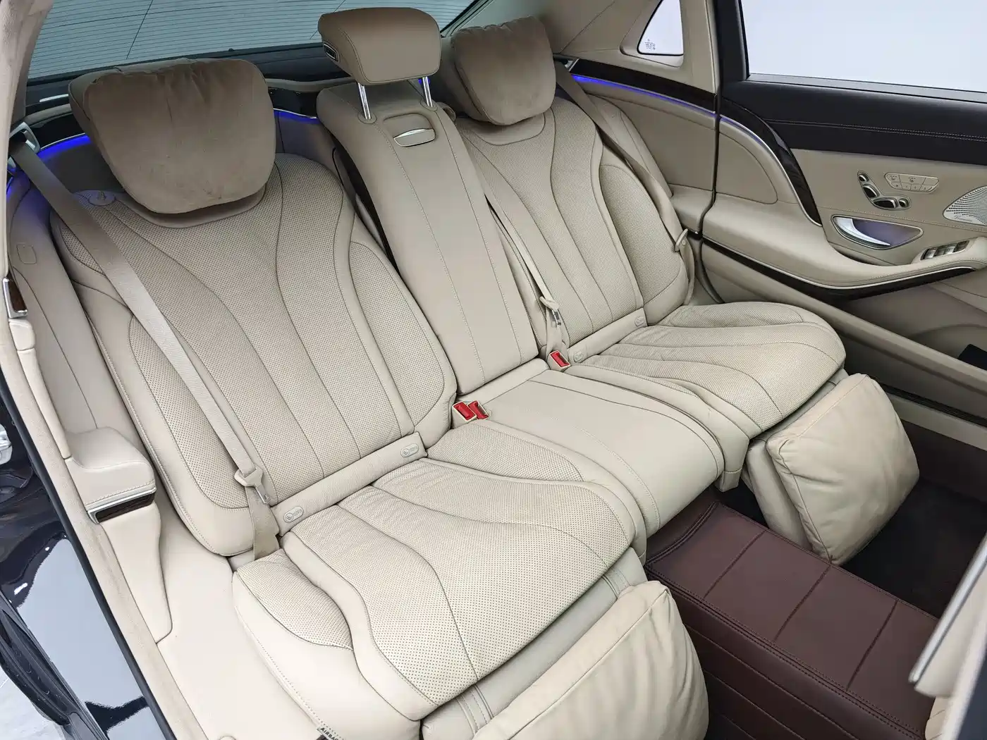 Mercedes-Benz Maybach S-Class 2015 S 400 4MATIC фото 14