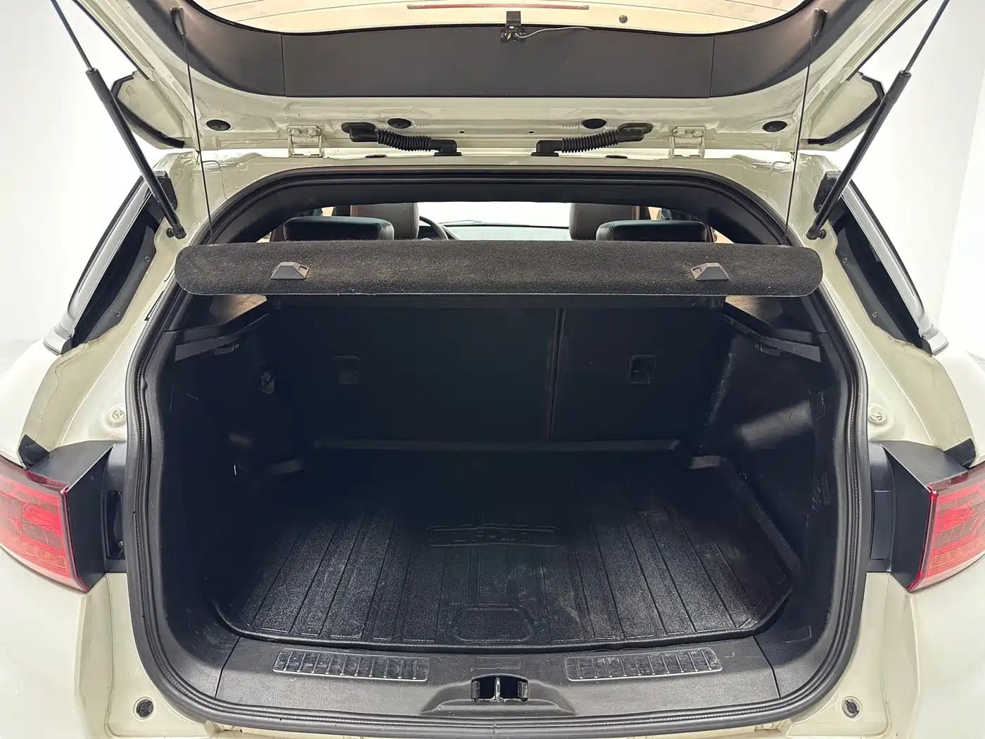 Landwind X7 2017 2015 2.0T Panorama Premium