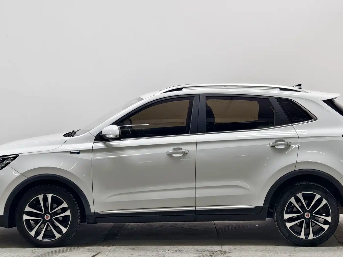 Roewe RX3 2019 2020 1.6L CVT 4G Ultra Comfort Flagship