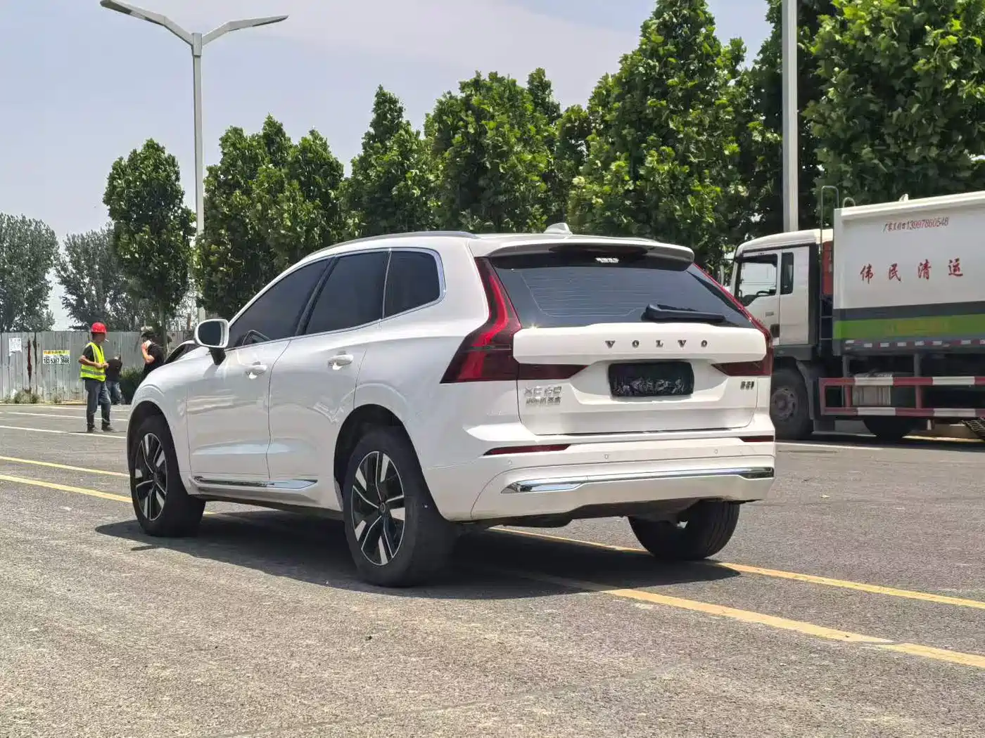 Volvo XC60 2026 Model B5 AWD Premium Luxury фото 7