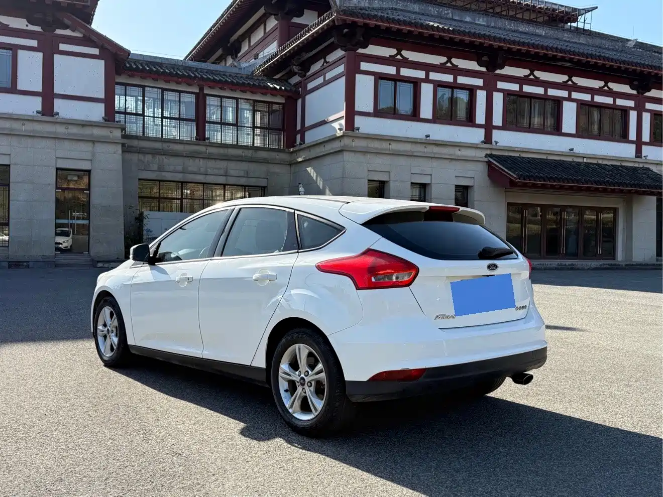 FORD FOX