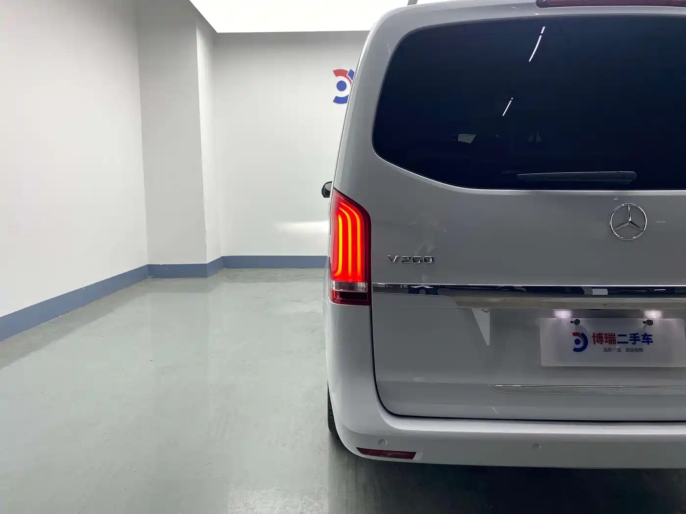 Mercedes-Benz V-Class 2016 V 260 Navigator фото 13