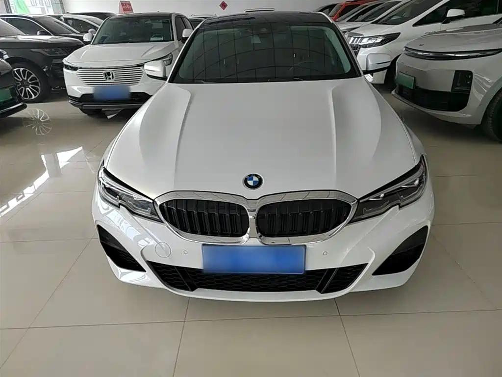 BMW 3 Series 2022 325Li M Sport Package фото 3