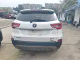 Photo 6 - Changan CS75