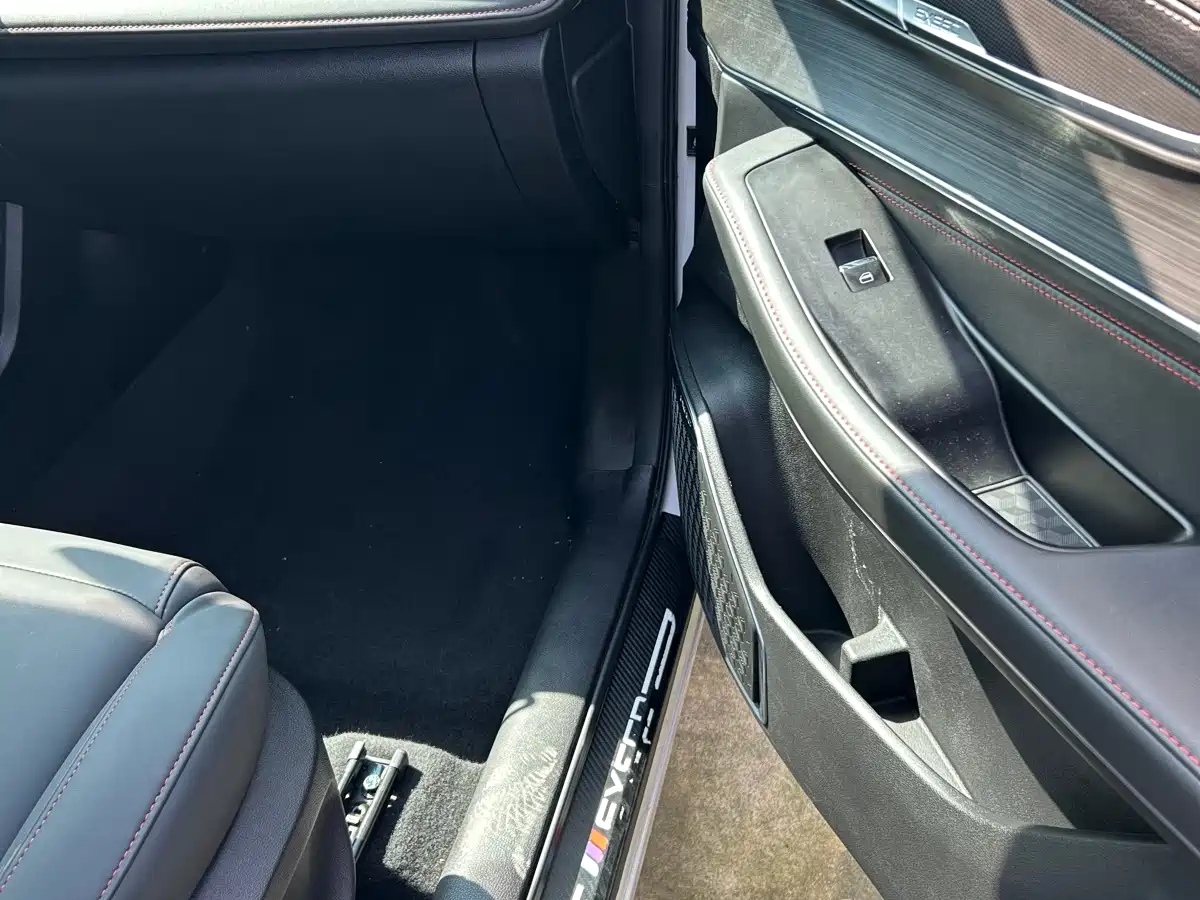 EXEED STAR WAY CHASING THE WIND