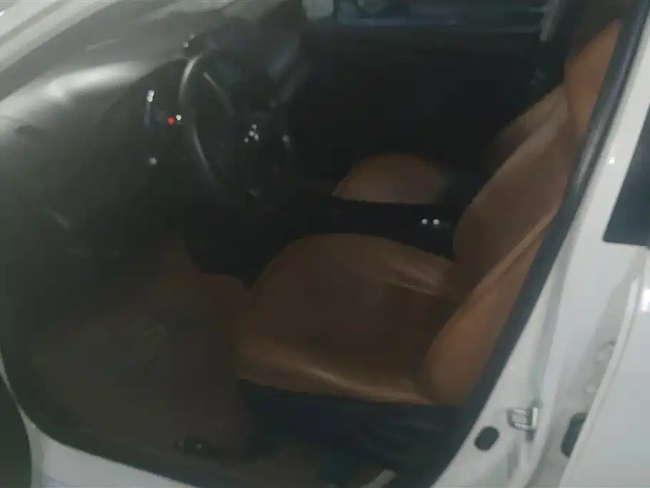 Toyota Vios 2014 1.3L Automatic Stylish Edition фото 9