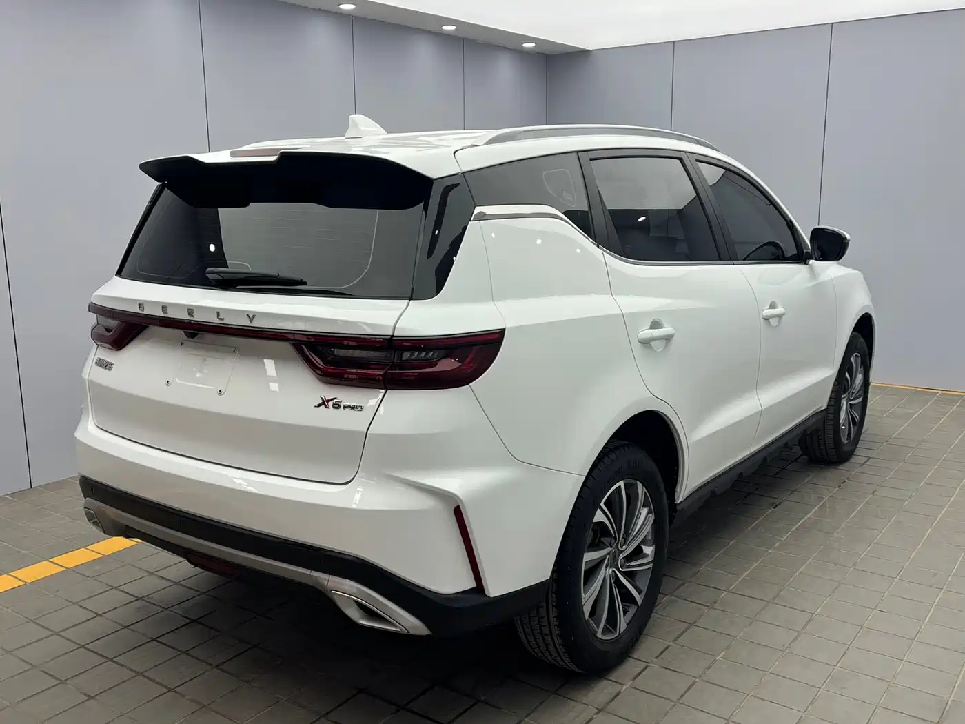 GEELY AUTOMOBILE VISION X6