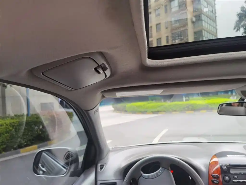 Toyota Sienna фото 10