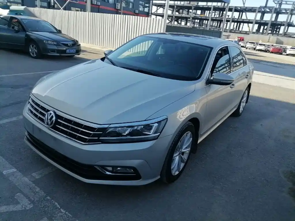 Volkswagen Passat 2017 330TSI DSG Prestige фото 3