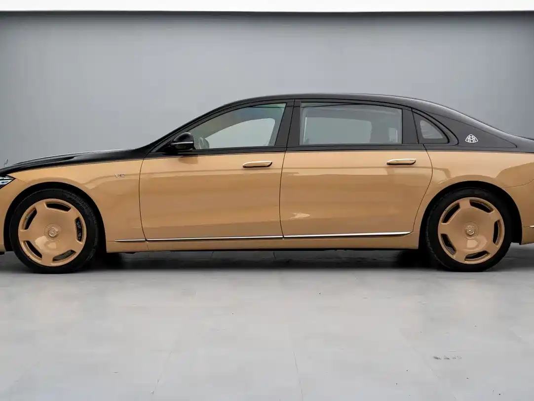 Mercedes-Benz Maybach S-Class 2022 S 680 4MATIC Virgil Abloh Limited Edition фото 8