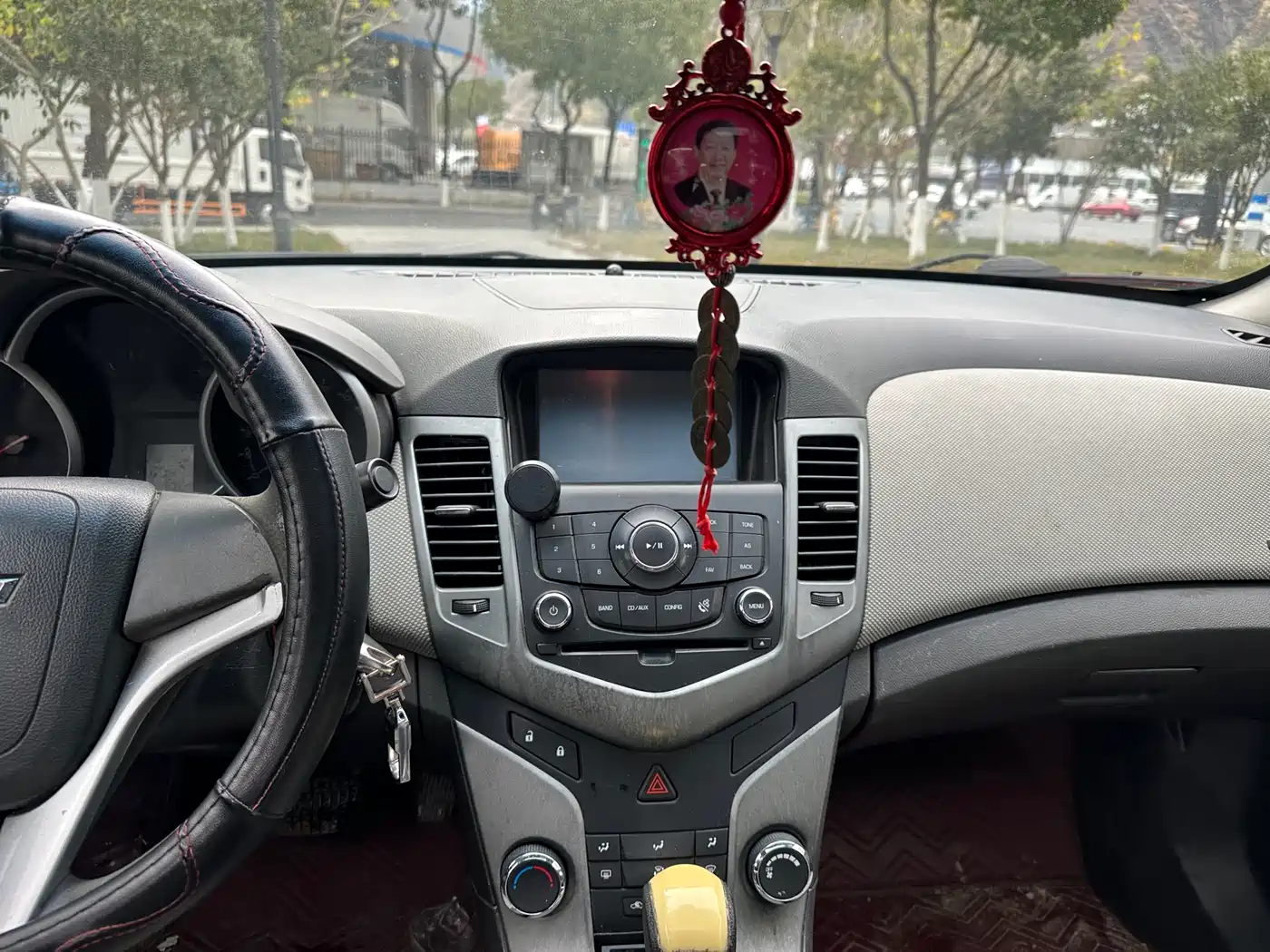 Chevrolet Cruze 2013 Model 1.8L SE AT фото 11