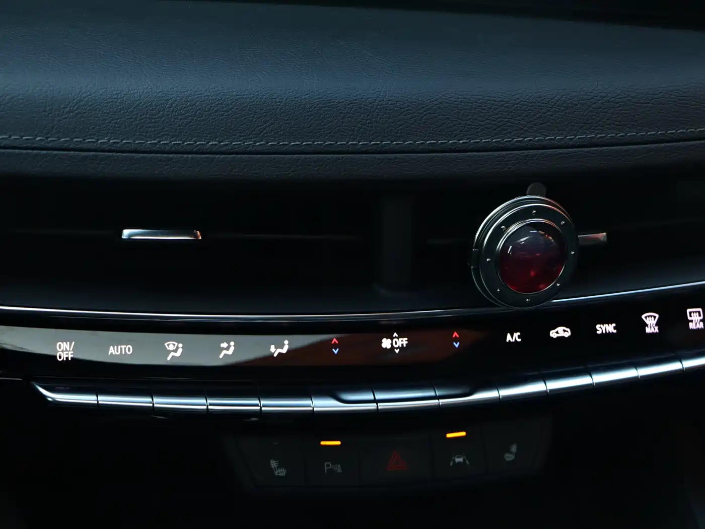 Cadillac CT5 2024 28T Luxury Model Pro фото 14