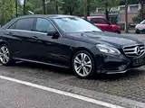 Фото 3 - Mercedes-Benz E-Class