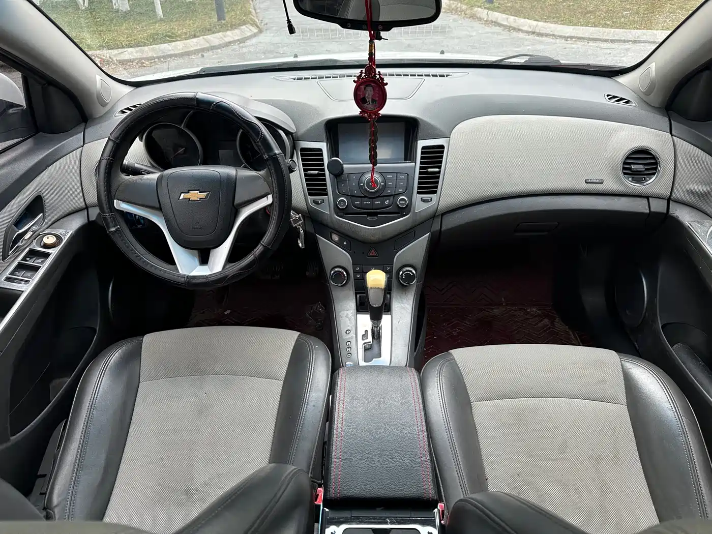 Chevrolet Cruze 2013 Model 1.8L SE AT фото 8
