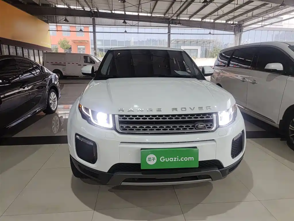 Land Rover Range Rover Evoque 2018 240PS SE Smart Edition фото 3