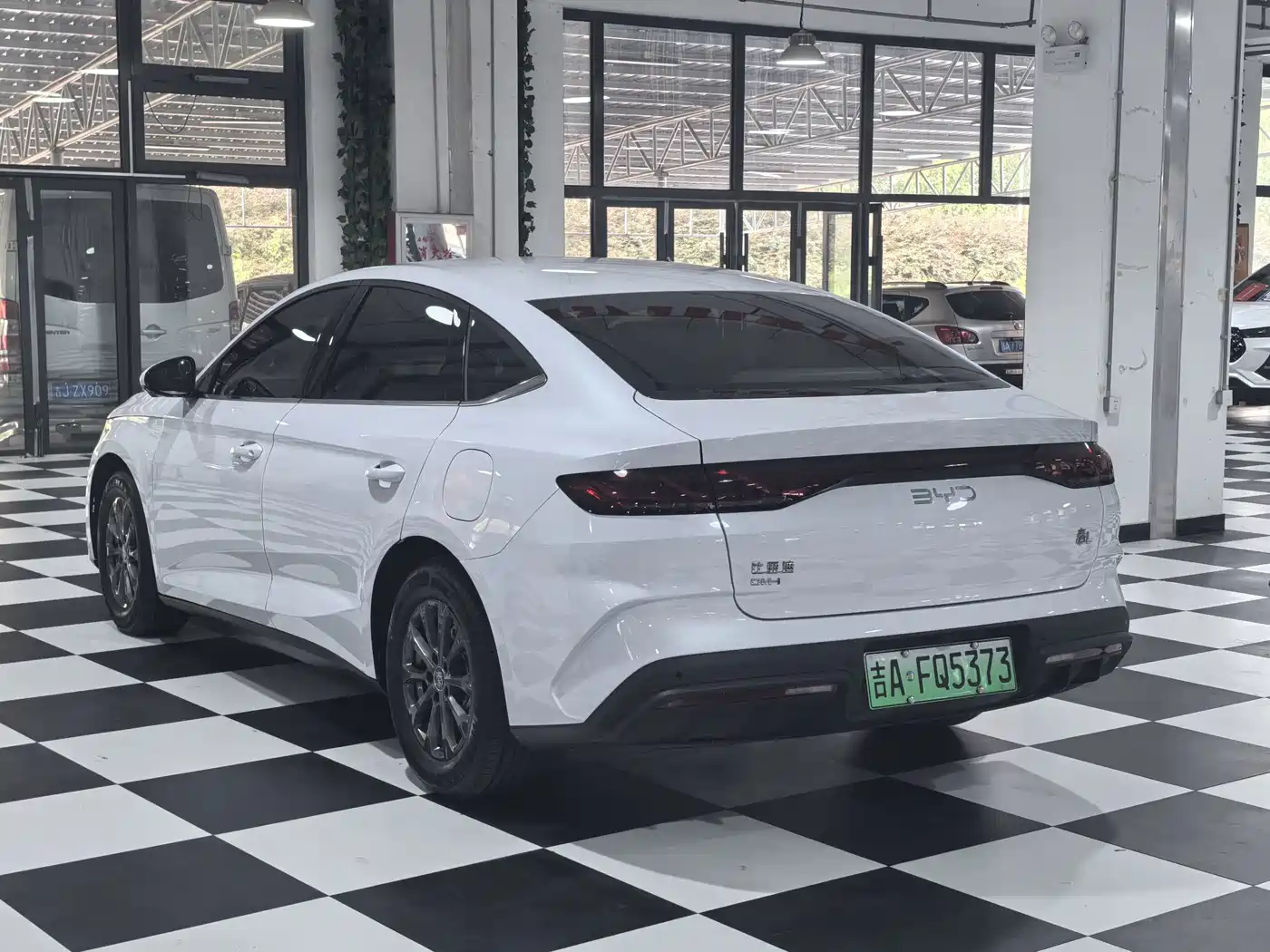 BYD Qin L 2026 2026 DM-i 128KM Progressive