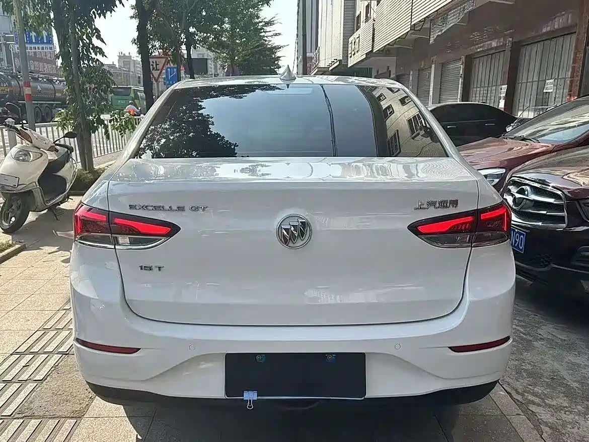 Buick Excelle 2021 1.3T Auto Mild Hybrid Elite фото 5
