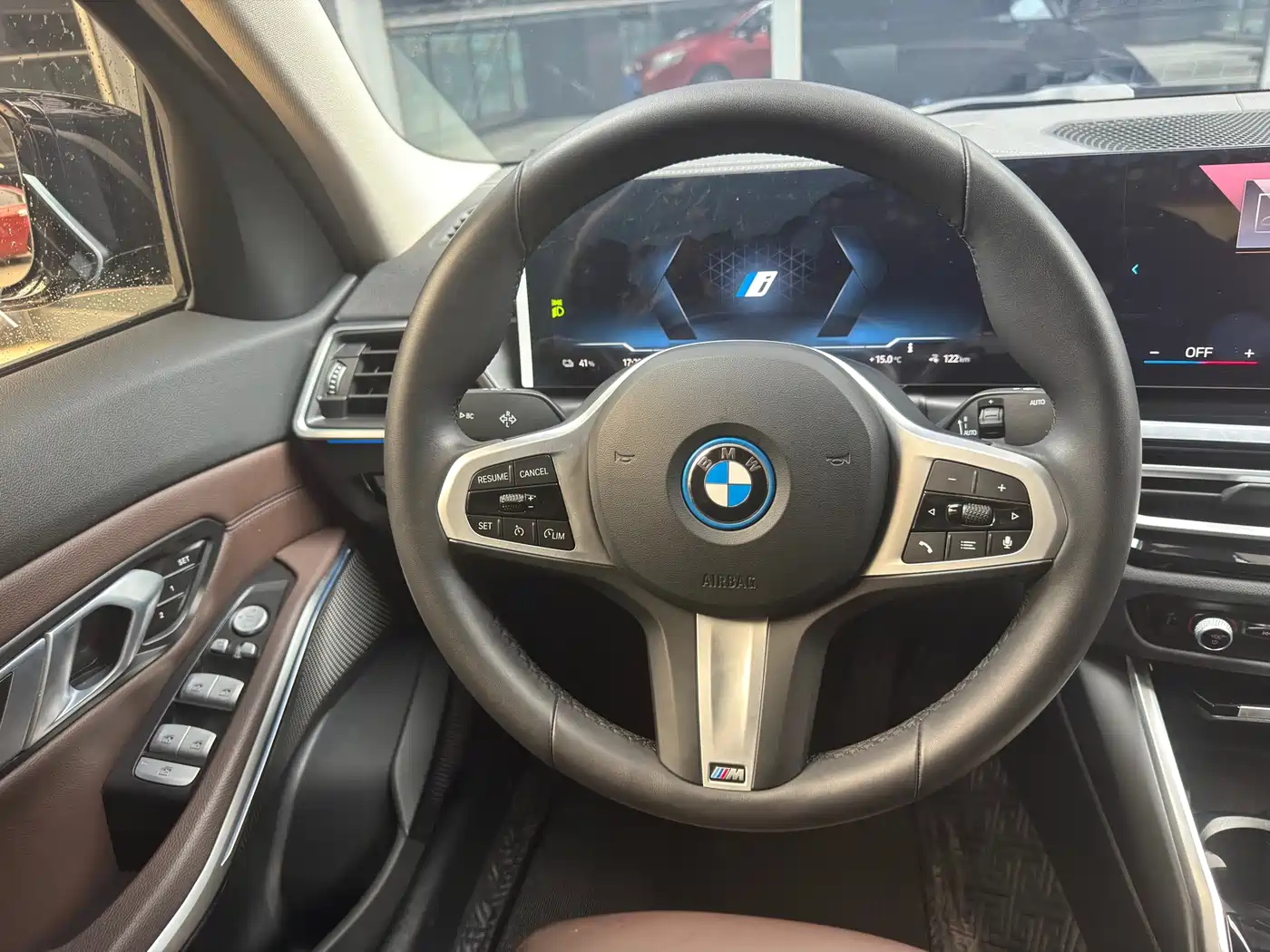 BMW i3 2024 eDrive 35 L фото 5
