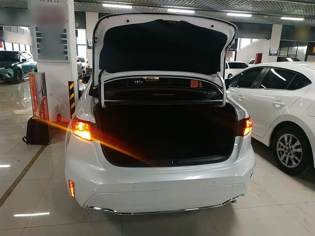 Toyota Levin GT 2023 2.0L Luxury Edition фото 15