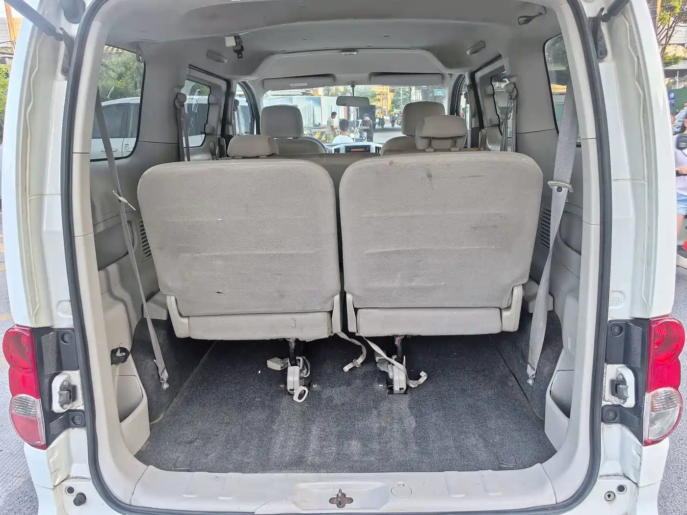 Nissan NV200 2017 2016 Facelift 1.6L CVT Luxury