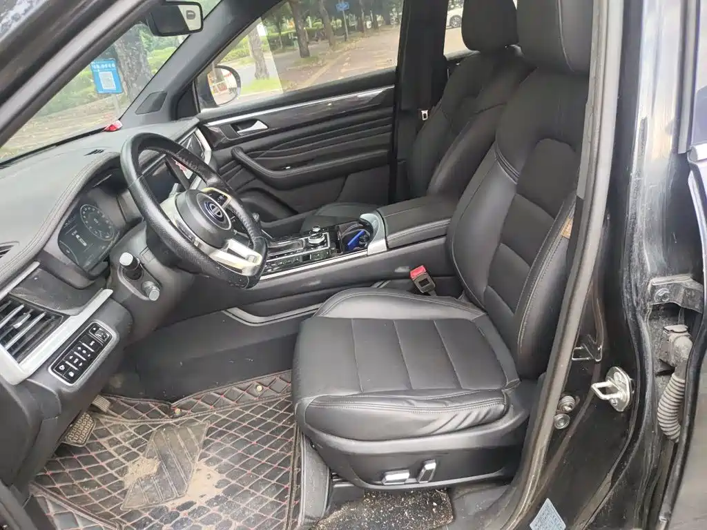 Dongfeng Fengguang Fengguang ix7 2021 2020 2.0TGDI Automatic 2WD Urban Ultimate Edition