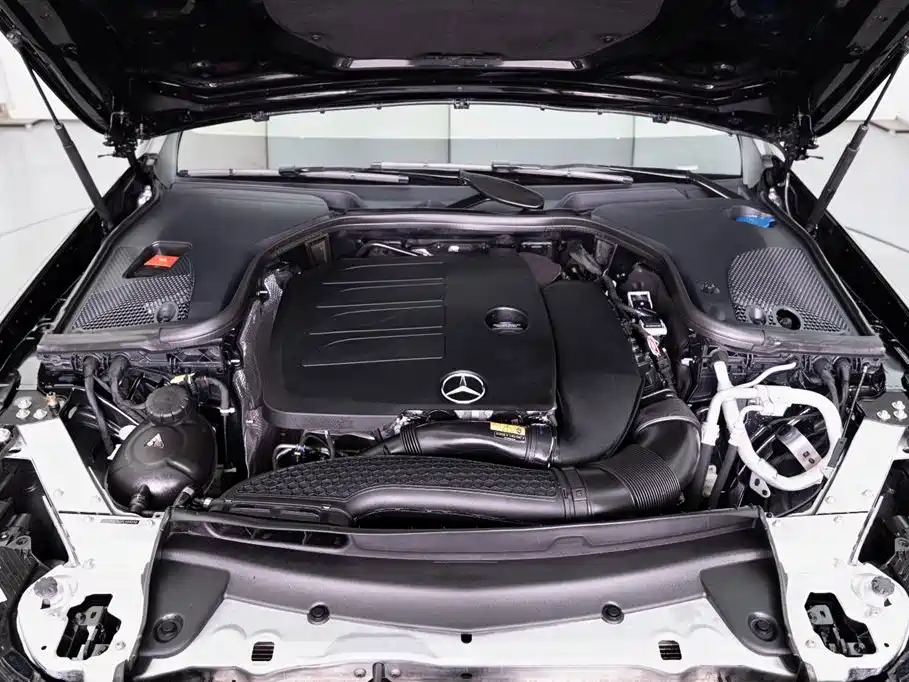 Mercedes-Benz E-Class 2023 E 300 L Fashion фото 8