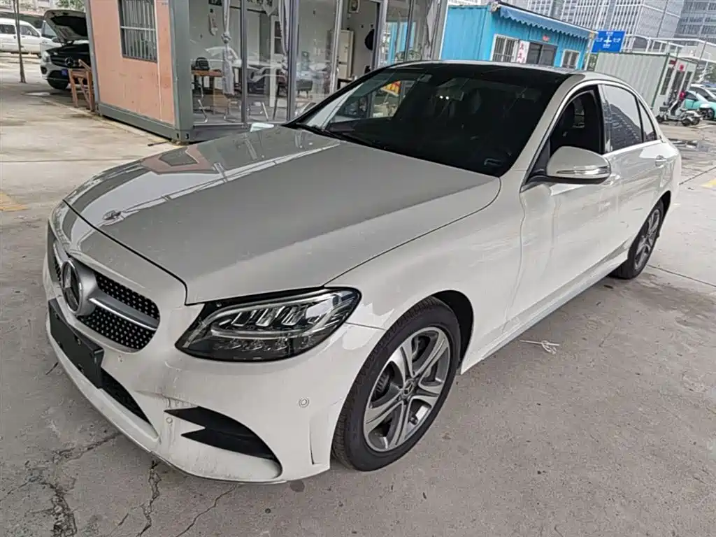 Mercedes-Benz C-Class 2019 C 260 L Sport фото 2