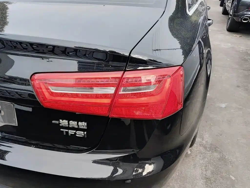 Audi A6L 2015 TFSI Millionth Anniversary Intelligent Leader Type фото 8