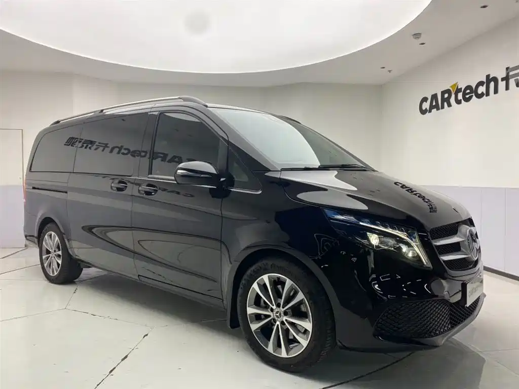 Mercedes-Benz V-Class 2022 V 260 Pilot Edition фото 2