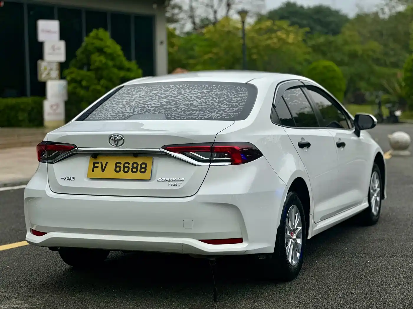 Toyota Corolla 2019 1.2T S-CVT GL Pioneer Edition фото 4