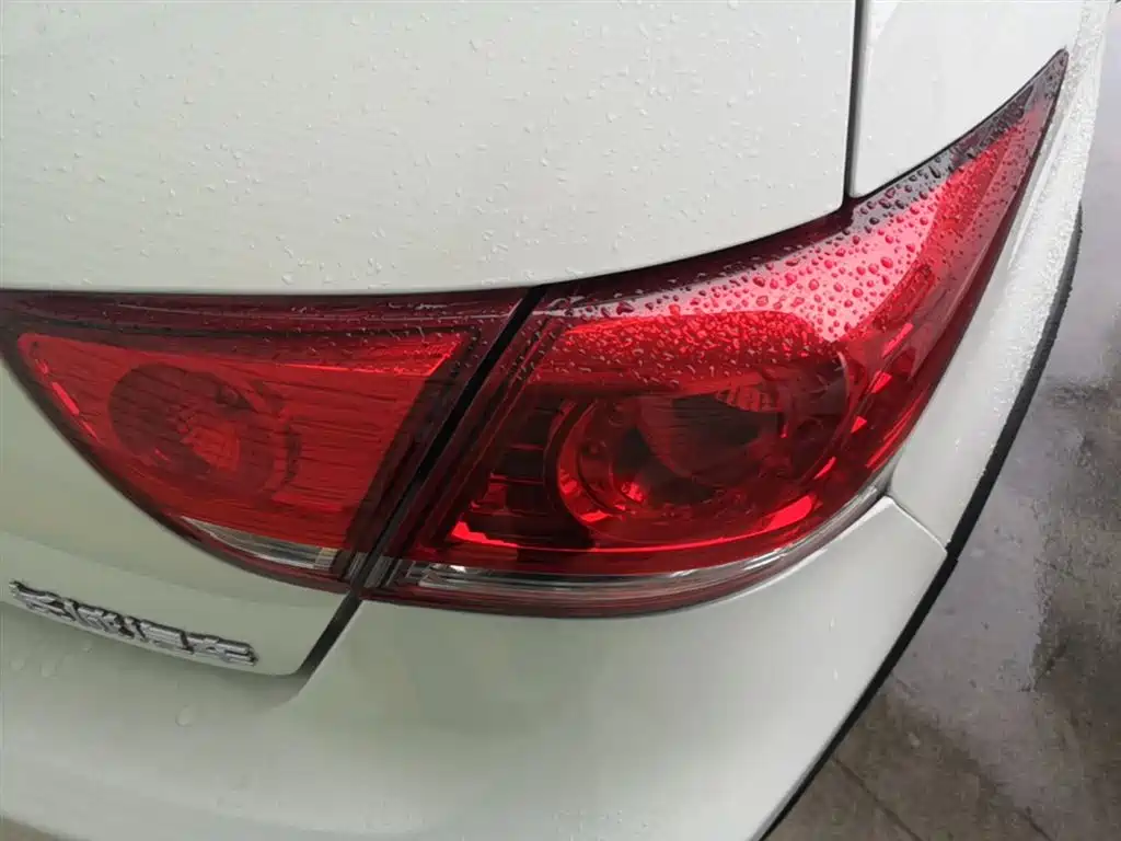 Haval H1 2016 Red Label 1.5L Manual Luxury фото 8