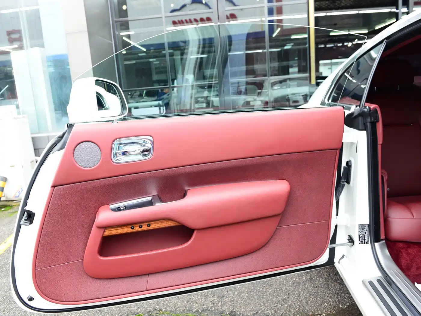 Rolls-Royce Wraith 2015 2013 6.6T Standard