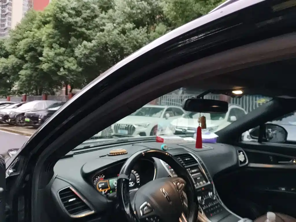 Lincoln MKX 2019 2018 2.0T FWD Premium Edition