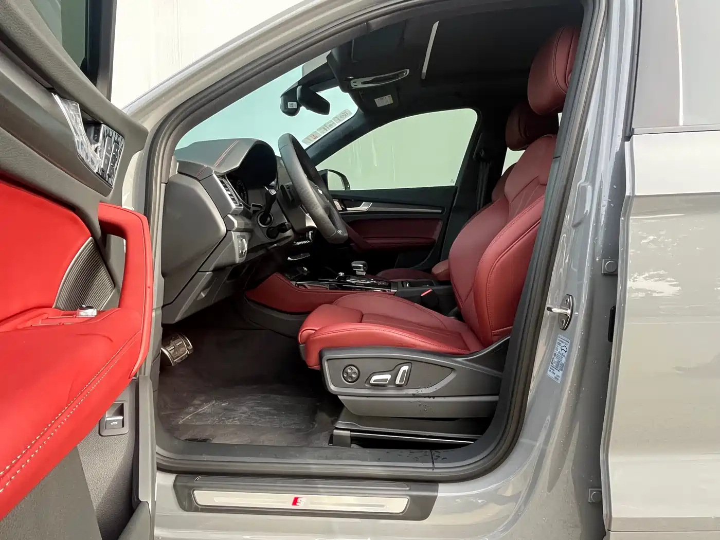 Audi Q5L 2025 45 TFSI Luxury Dynamic фото 7