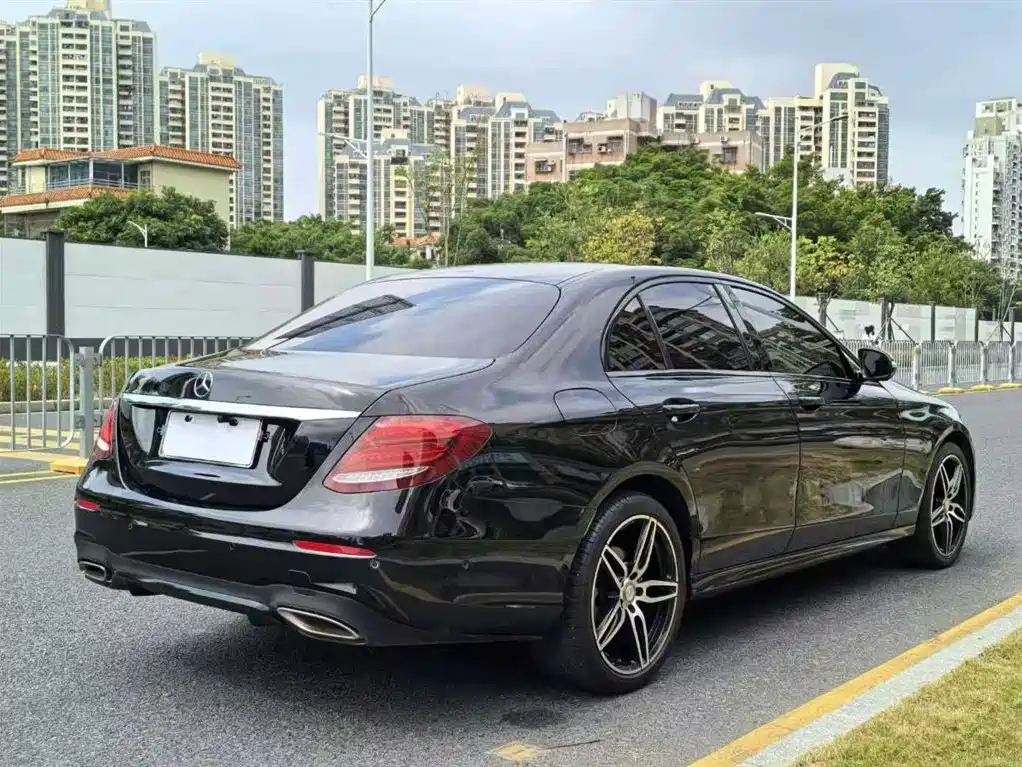 Mercedes-Benz E-Class 2017 E 300 Sport фото 9