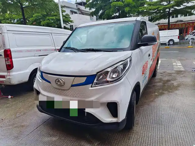 saic-maxus chase-ev30