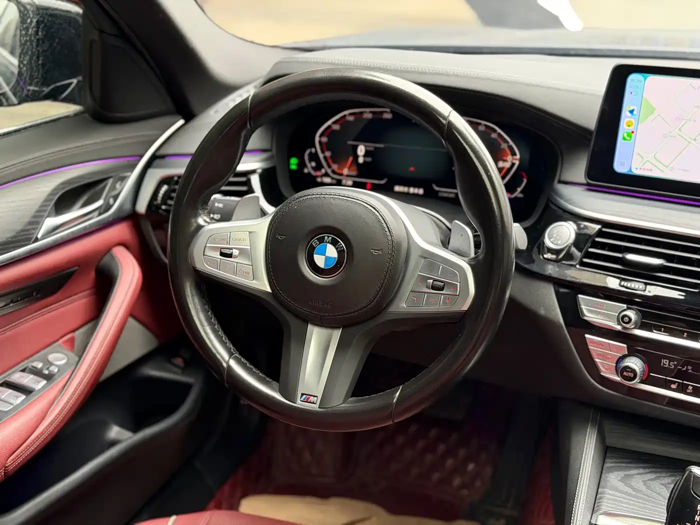 BMW 5 Series 2023 530Li Leading M Sport Package фото 3
