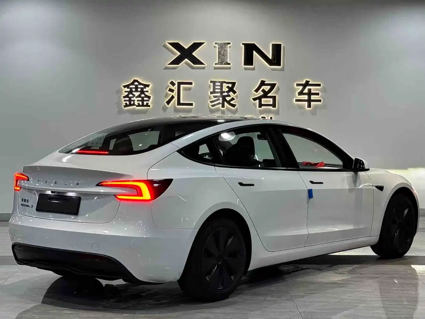 Tesla Model 3 2026 2025 Model Rear-Wheel Drive Edition
