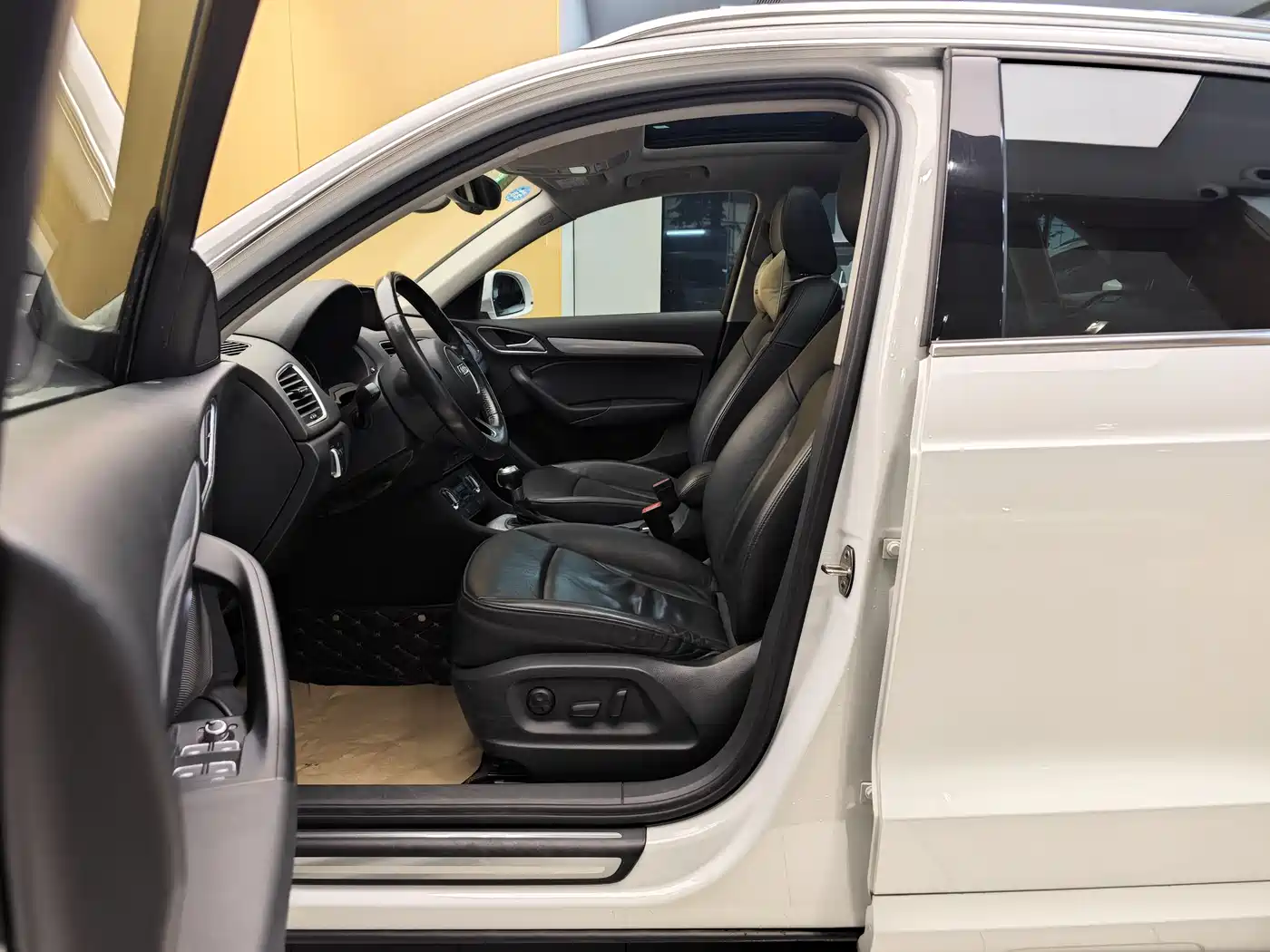 Audi Q3 2015 35 TFSI Comfort фото 13