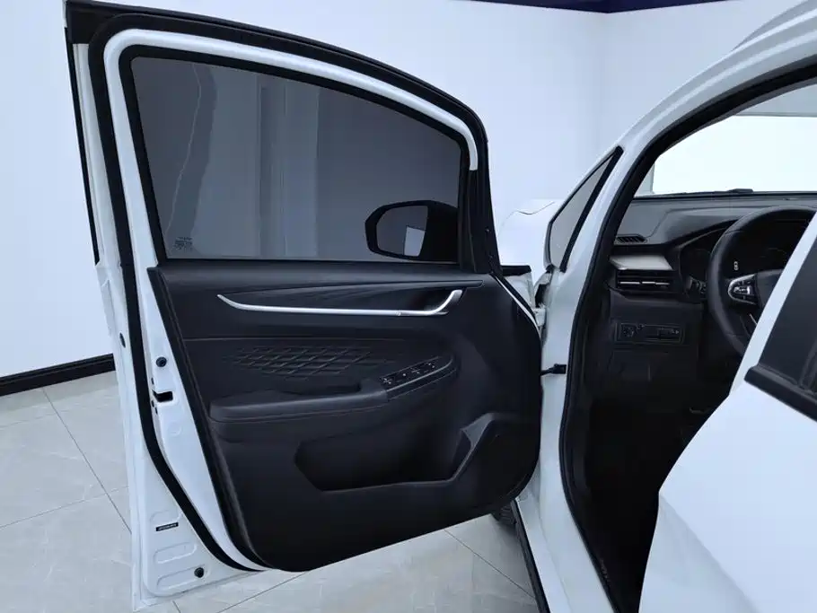 Geely Vision X3 2022 2021 PRO 1.5L CVT Premium