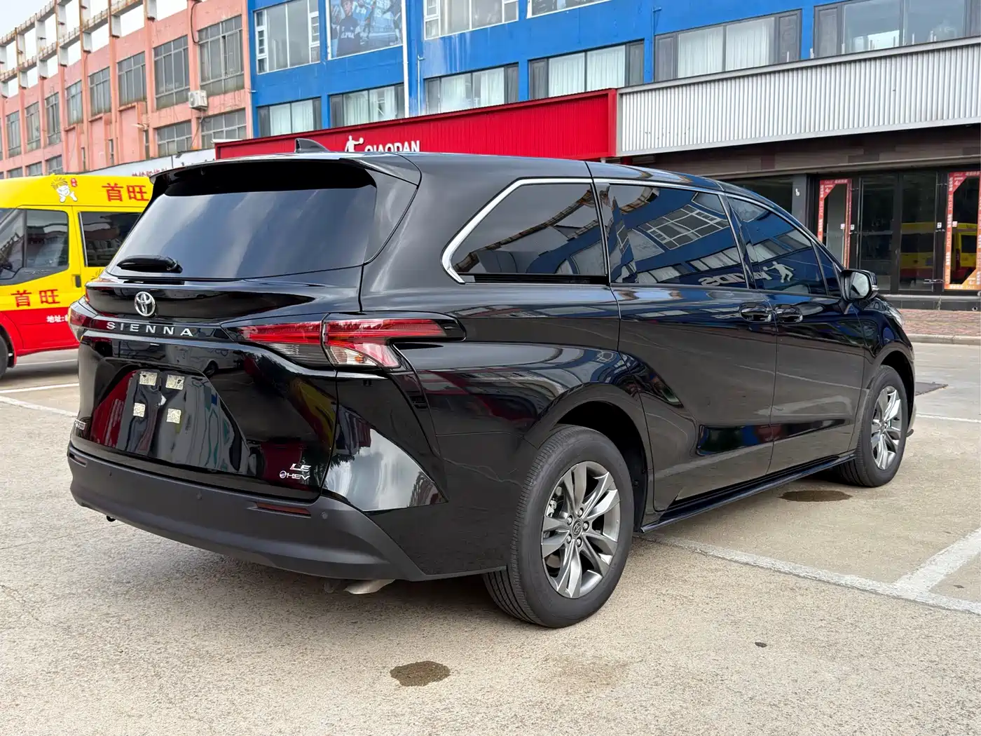 Toyota Sienna 2026
